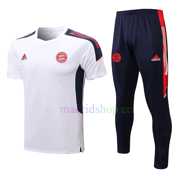 Camiseta Entrenamiento Bayern 2022-23 Kit Camiseta Entrenamiento Bayern 2022-23 Kit