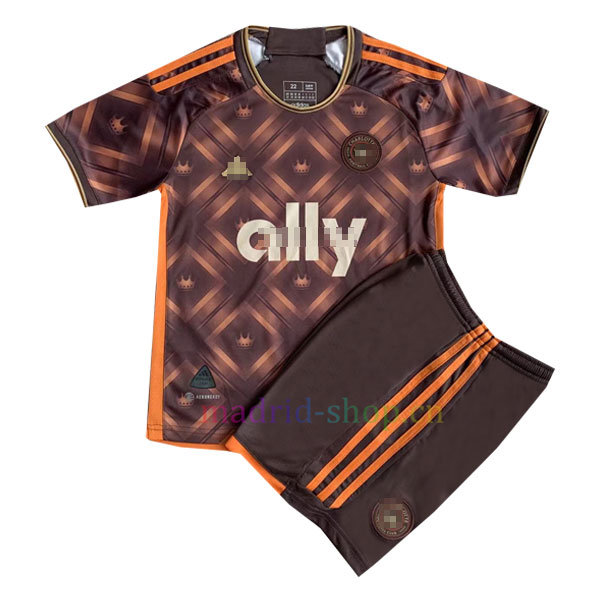 Conjunto de Camiseta Charlotte 2023-24 Niño Versión Conceptual Conjunto de Camiseta Charlotte 2023-24 Niño Versión Conceptual