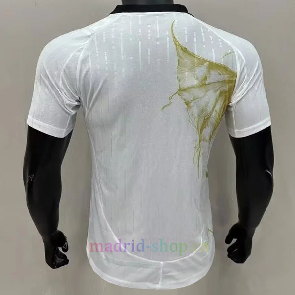Camiseta Real Madrid Año del Dragón 2024-25 Versión Jugador Camiseta Real Madrid Año del Dragón 2024-25 Versión Jugador - Imagen 2