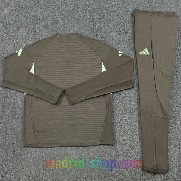 Sudadera de Entrenamiento Real Madrid 2025-26 Caqui Sudadera de Entrenamiento Real Madrid 2025-26 Caqui - Imagen 3