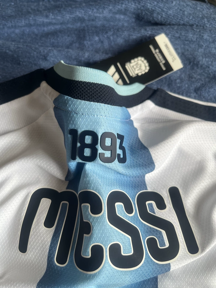 Camiseta Argentina Versión Jugador Primera Equipación 2026