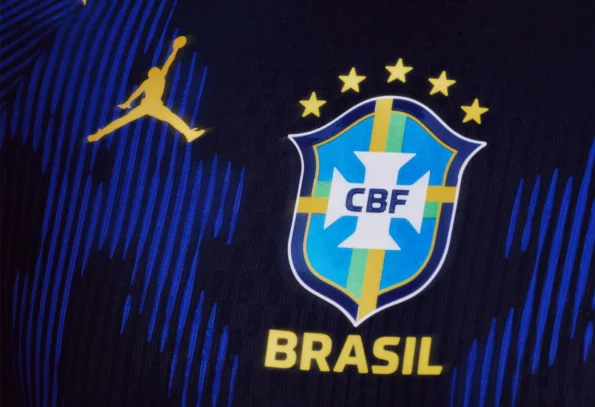 El viaje de seis estrellas del reino de fútbol