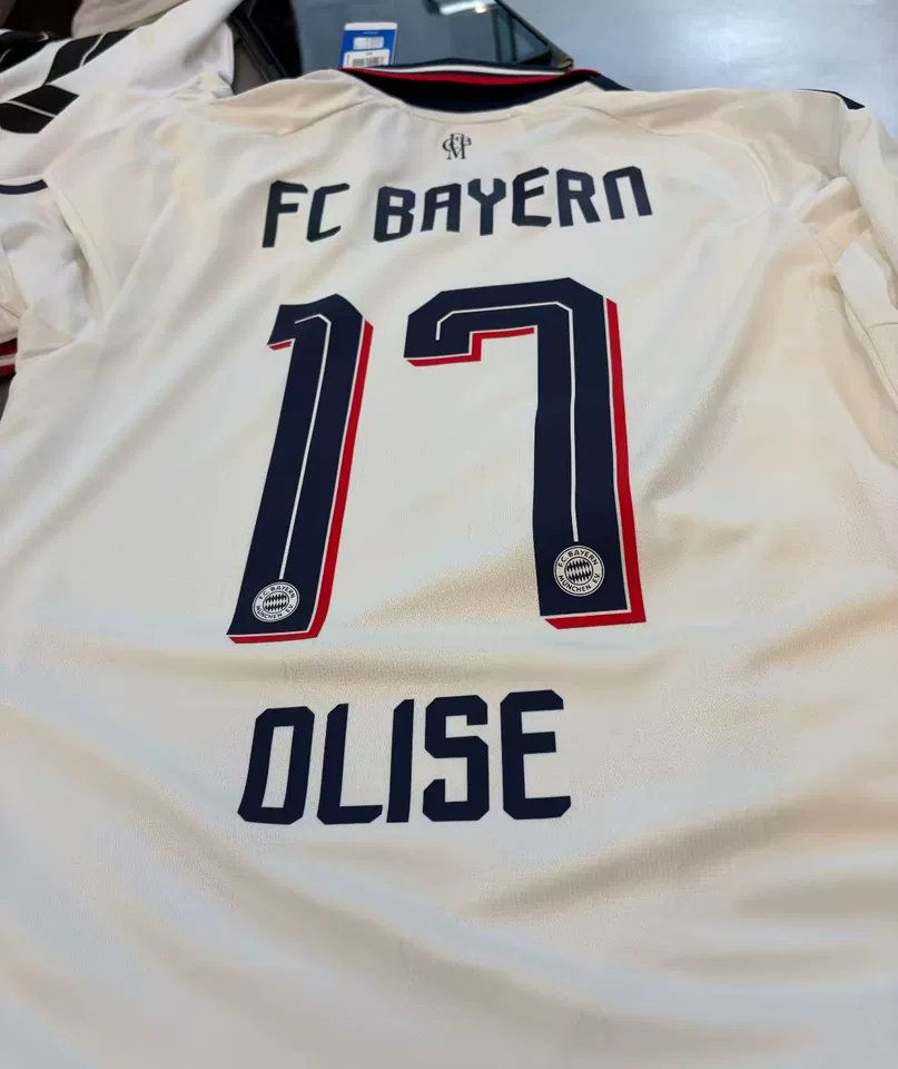 Camiseta Bayern Munich Versión Jugador Segunda Equipación 2026-27
