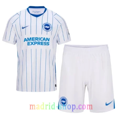 Camiseta Brighton Segunda Equipación 2026-27 Niño conjunto infantil blanco con rayas azules y pantalón corto.