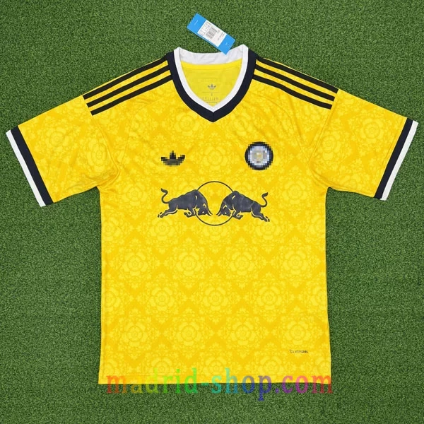 Camiseta Leeds United Segunda Equipación 2026-27 Amarilla Camiseta Leeds United Segunda Equipación 2026-27 amarilla con logotipo Trefoil y rosa de Yorkshire.