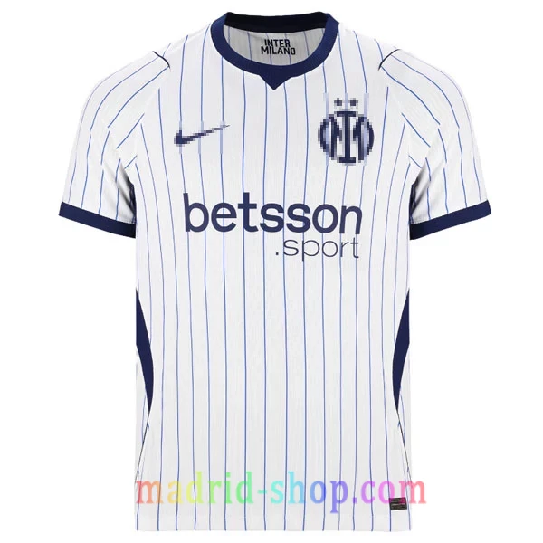 Camiseta Inter de Milán Versión Jugador Segunda Equipación 2026-27 Camiseta Inter de Milán Segunda Equipación 2026-27 Versión Jugador blanca con pinstripes azul marino y monograma IM.