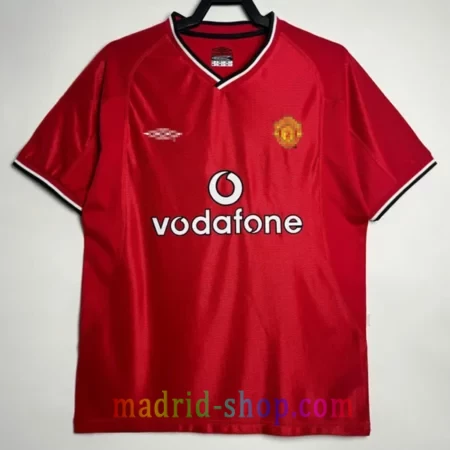 Camiseta Manchester United Primera Equipación 2000-02 retro roja con cuello blanco.