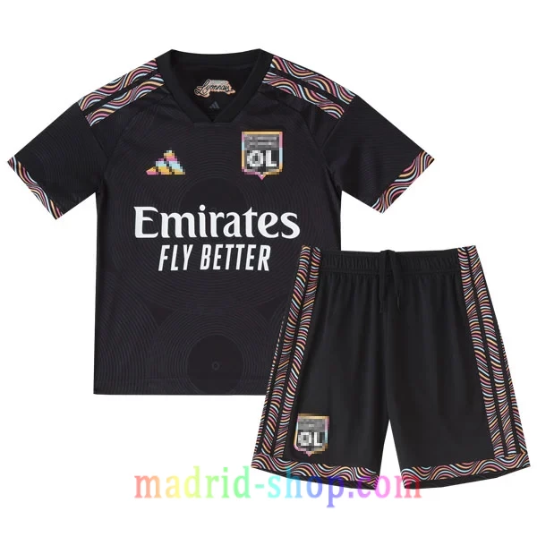 Camiseta Olympique de Lyon Niño Tercera Equipación 2026-27 Camiseta Olympique de Lyon Nino Tercera Equipacion 2026-27 conjunto infantil con pantalon corto.