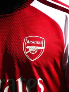 Nueva equipación del Arsenal para la temporada 2627