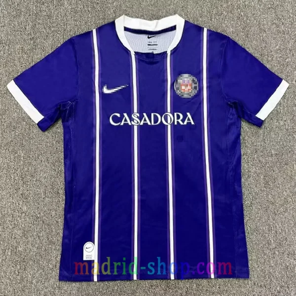 Camiseta Toulouse Primera Equipación 2026-27 Púrpura Camiseta Toulouse Primera Equipación 2026-27 morada con rayas verticales.
